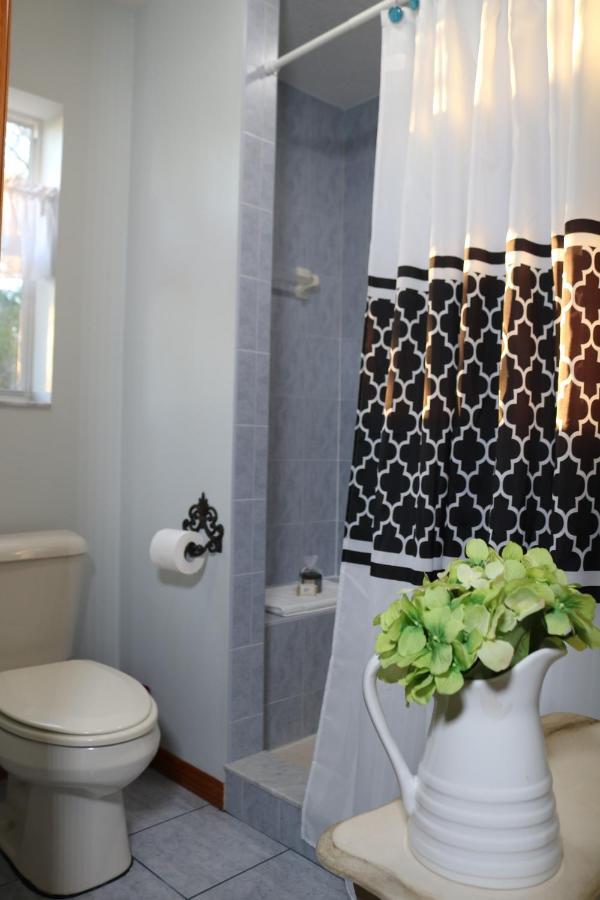 Crystal River Lullaby B&B Bilik gambar